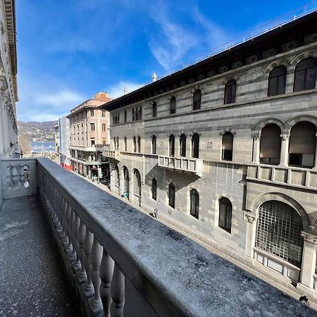Esclusivo 130Mq Fronte Duomo E Lago E Terrazza Como Zewnętrze zdjęcie