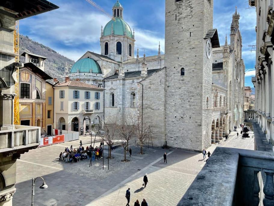 Esclusivo 130Mq Fronte Duomo E Lago E Terrazza Como Zewnętrze zdjęcie