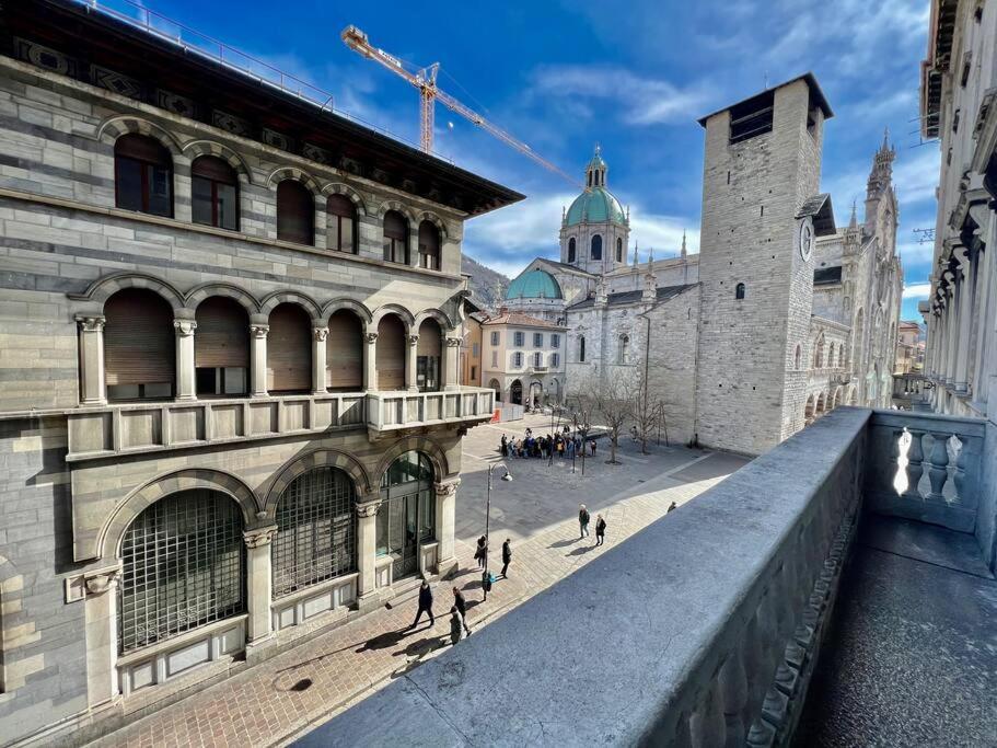 Esclusivo 130Mq Fronte Duomo E Lago E Terrazza Como Zewnętrze zdjęcie
