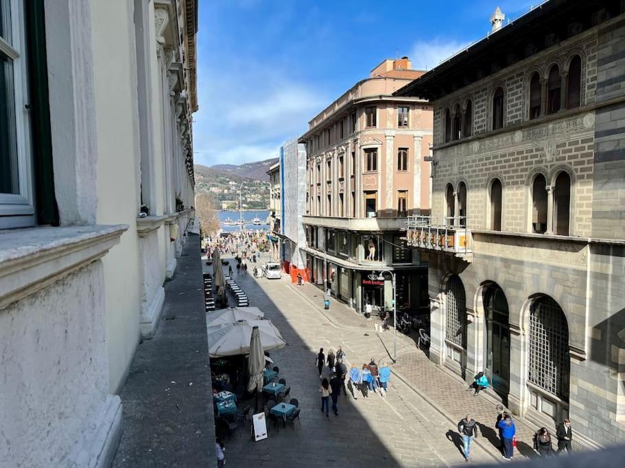 Esclusivo 130Mq Fronte Duomo E Lago E Terrazza Como Zewnętrze zdjęcie